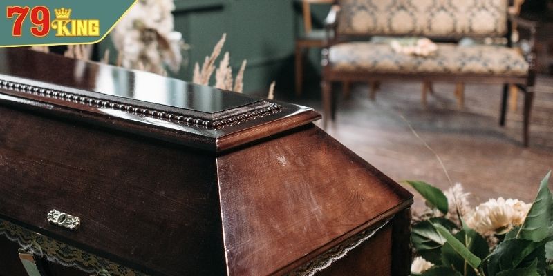 Giải mã giấc mơ về đám ma người thân